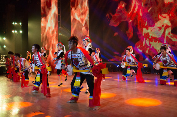 中国•弥勒第八届阿细跳月民族节开幕