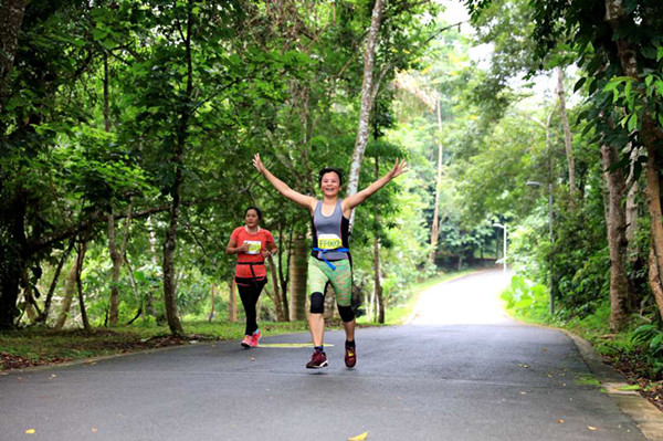 2017年西双版纳热带植物园马拉松比赛开跑