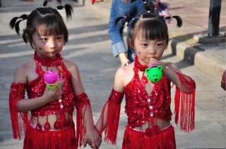 第十四届中国·墨江北回归线国际双胞胎节暨哈尼太阳节即将启幕