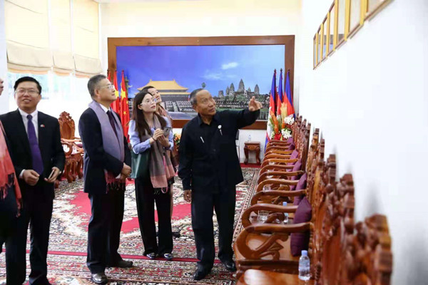 第六届“中国与大湄公河次区域国家媒体定期互访”活动在柬埔寨启幕